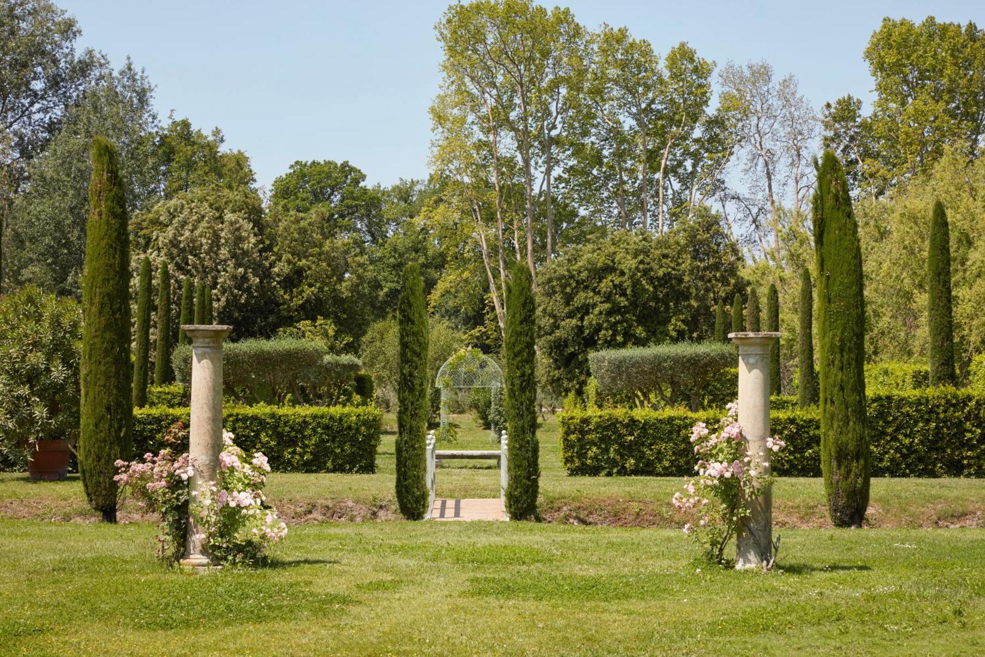 مبيت وإفطار Saint-Rémy-de-Provence Domaine De Chalamon المظهر الخارجي الصورة